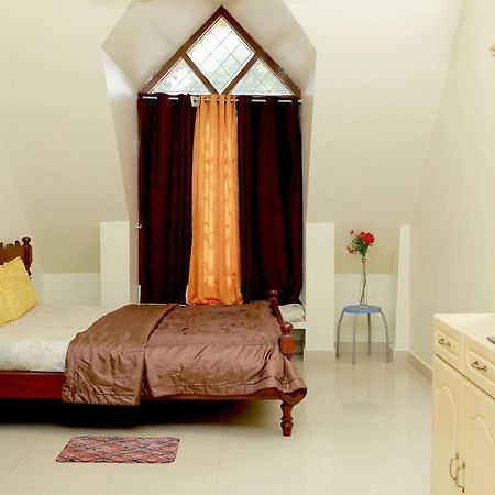 Leelu Homestay Kochi Exterior foto