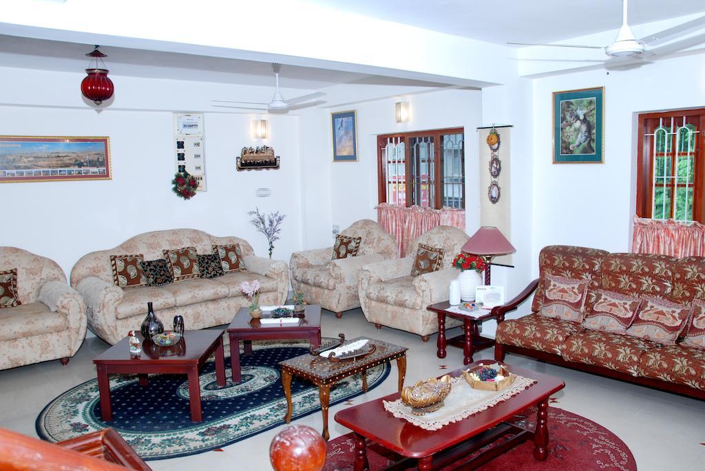 Leelu Homestay Kochi Exterior foto
